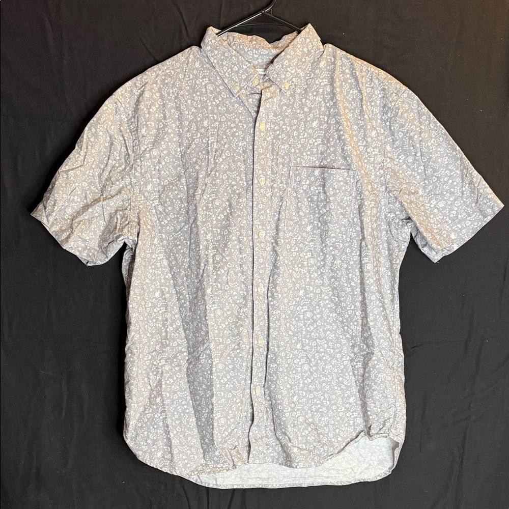 Old Navy Men's Blue Patterned Button Down Shirt